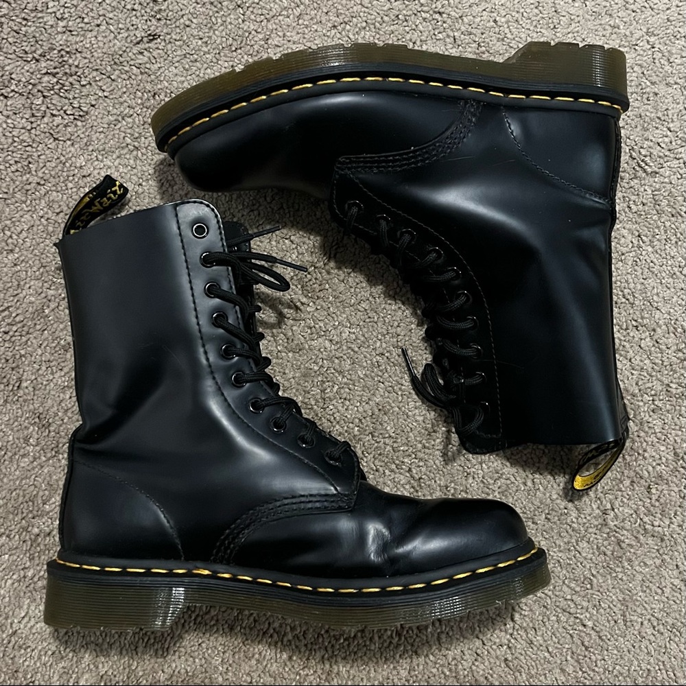 1490 Smooth Leather Mid Calf Boots